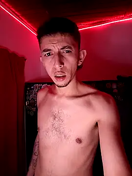 Aron Jones  online show from November 21, 2025, 5:28 am