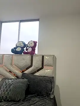 Eva Lamashtu online show from November 18, 2025, 11:03 am