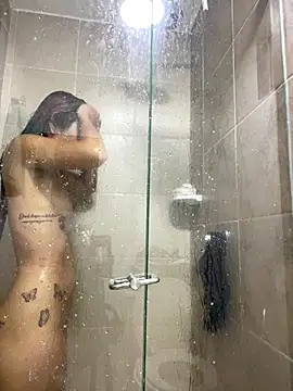 Eva Lamashtu online show from November 19, 2025, 11:21 am