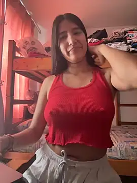 scarlethsb33 online show from November 27, 2025, 6:32 pm