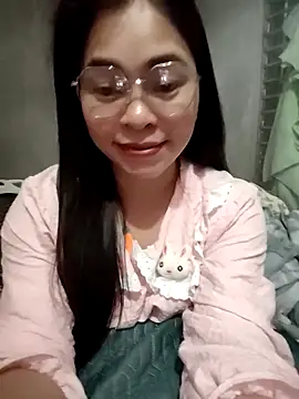 Snapshot of Bamboo-niee123 chatting on April 8, 2026, 4:51 pm Bamboo-niee123 online show from April 8, 2026, 4:51 pm