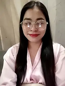 Snapshot of Bamboo-niee123 chatting on April 21, 2026, 1:42 am Bamboo-niee123 online show from April 21, 2026, 1:42 am