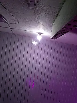 Hairy ptt online show from April 18, 2026, 3:05 pm