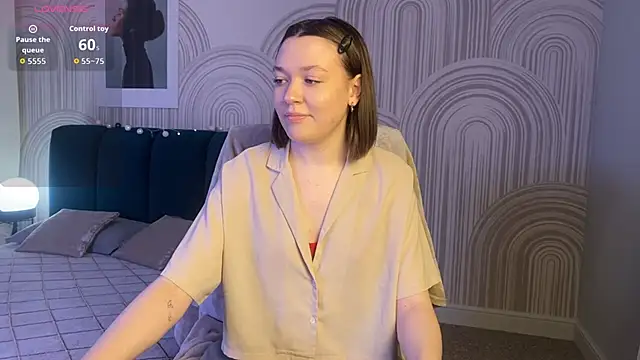 R I N A online show from November 28, 2025, 1:30 am