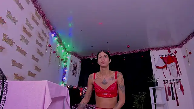 Snapshot of selenesaenz chatting on November 13, 2025, 9:52 am selenesaenz online show from November 13, 2025, 9:52 am