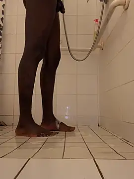 beaucouphethf online show from April 23, 2026, 6:43 pm