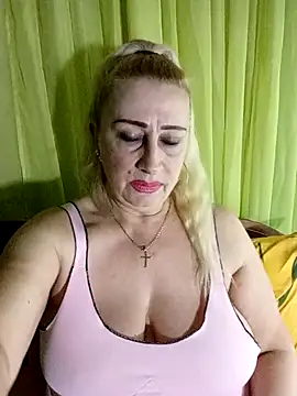 Esenia505 online show from February 28, 2026, 7:42 am