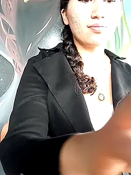 Megannn  21 online show from November 14, 2025, 2:49 pm