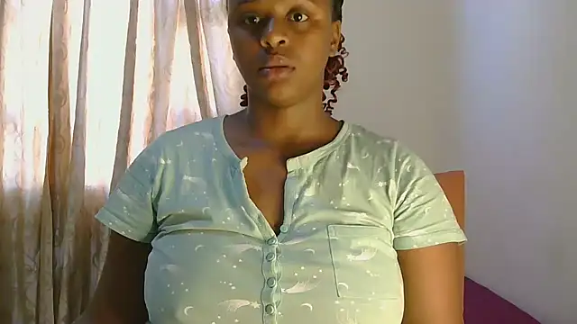 sexy-Halo online show from November 19, 2025, 4:45 am