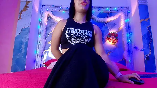 Girls from medellin online show from December 5, 2025, 3:04 am