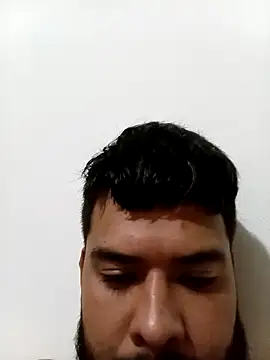 franck10E online show from December 15, 2025, 4:33 pm