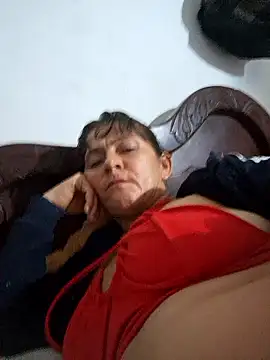 Dirty-Mature-XXX online show from January 15, 2026, 5:56 am