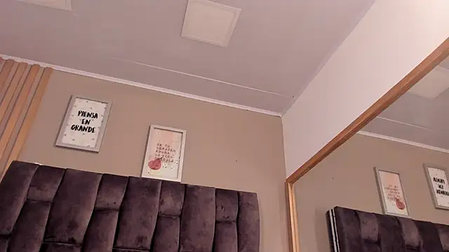 alana  ramos online show from November 8, 2025, 1:11 pm