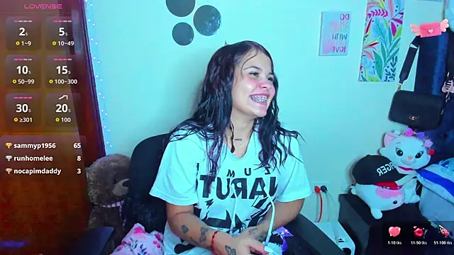 Emma boo online show from November 14, 2025, 4:22 am