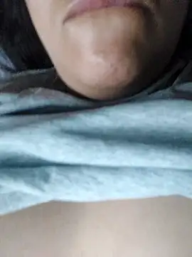 Camilu23 online show from December 21, 2025, 10:28 pm