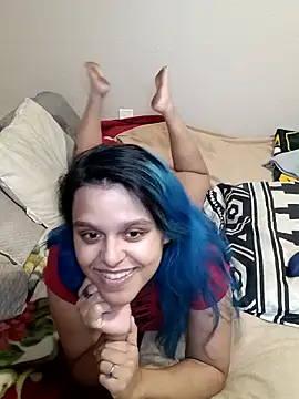 Snapshot of aye_tinakopixx chatting on December 18, 2025, 6:41 am aye tinakopixx online show from December 18, 2025, 6:41 am
