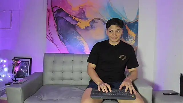 pinksmile 1 online show from January 11, 2026, 12:59 am