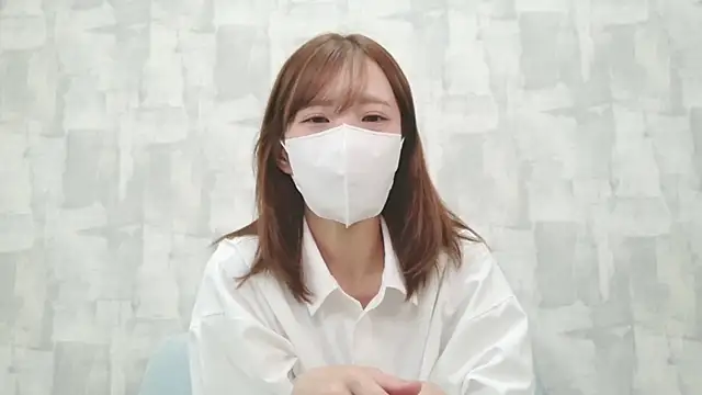 Snapshot of Minami_jjjj chatting on August 7, 2026, 12:56 am Minami jjjj online show from August 7, 2026, 12:56 am