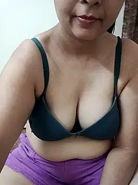Snapshot of Naughty-Nancy chatting on April 16, 2026, 1:50 am Naughty-Nancy online show from April 16, 2026, 1:50 am