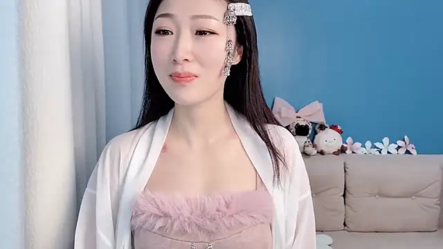 Snapshot of ella55-- chatting on March 4, 2026, 1:11 am ella55-- online show from March 4, 2026, 1:11 am