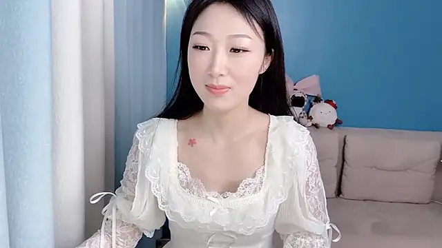 Snapshot of ella55-- chatting on March 14, 2026, 1:55 am ella55-- online show from March 14, 2026, 1:55 am