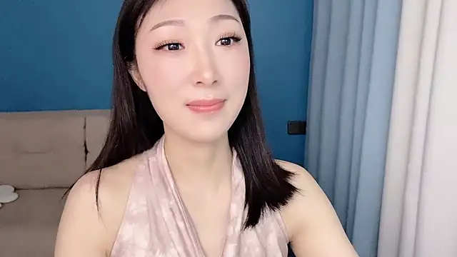 Snapshot of ella55-- chatting on March 23, 2026, 1:09 am ella55-- online show from March 23, 2026, 1:09 am