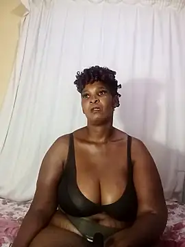 Snapshot of BLACKMALF chatting on November 14, 2025, 9:57 pm BLACKMALF online show from November 14, 2025, 9:57 pm