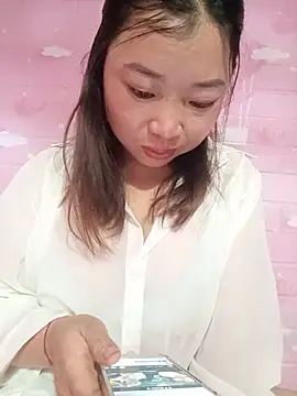 julybe online show from July 26, 2026, 3:52 pm