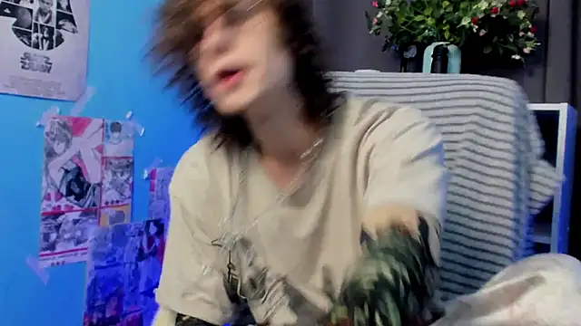 Snapshot of LeoBensyten chatting on March 4, 2026, 10:16 pm LeoBensyten online show from March 4, 2026, 10:16 pm