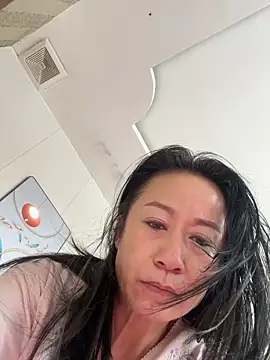 aniani11 online show from February 7, 2026, 2:26 am