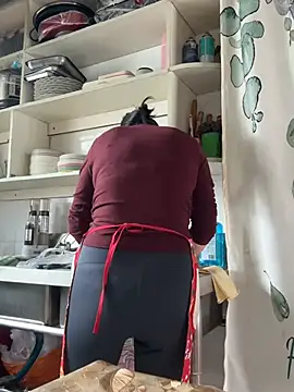 aniani11 online show from February 14, 2026, 3:47 am