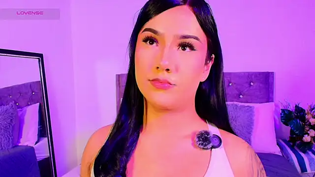 Snapshot of Vale_prado chatting on November 13, 2025, 10:47 am Vale prado online show from November 13, 2025, 10:47 am