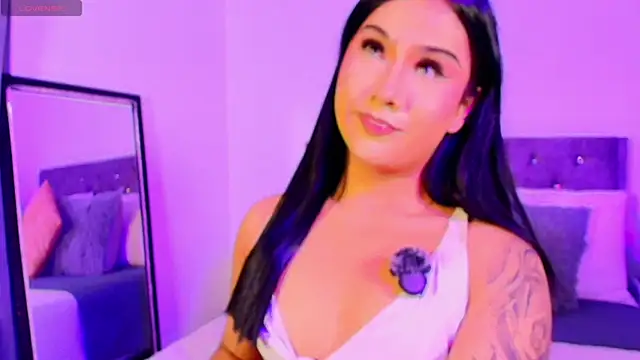 Snapshot of Vale_prado chatting on November 14, 2025, 10:58 am Vale prado online show from November 14, 2025, 10:58 am