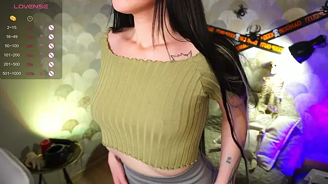 xannybunny  online show from October 30, 2025, 2:51 pm