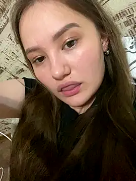 Snapshot of Regina_Lynne chatting on November 5, 2025, 3:56 pm Regina Lynne online show from November 5, 2025, 3:56 pm