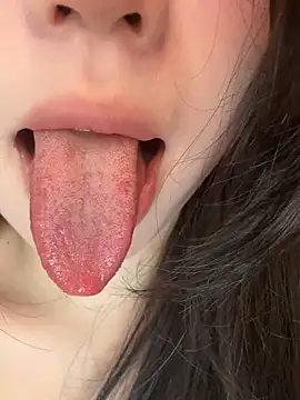 wanoubaobao online show from April 15, 2026, 2:02 pm