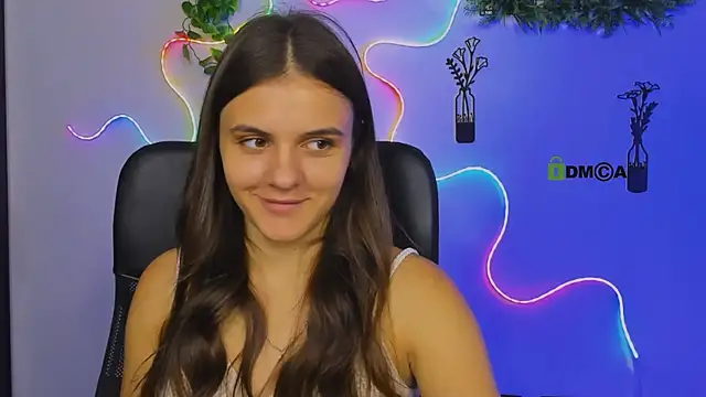 lisa dark  online show from July 13, 2026, 9:34 am