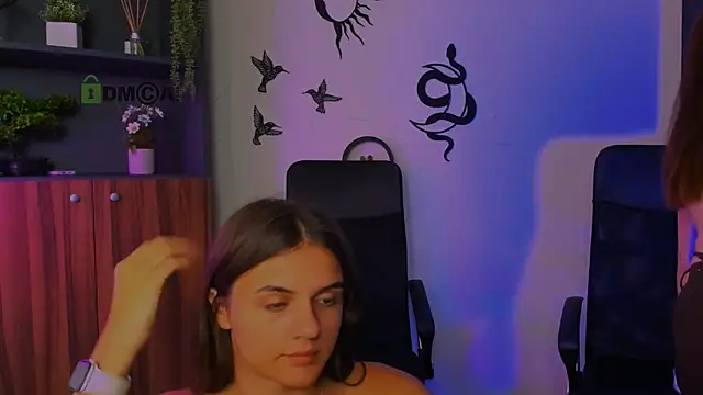 lisa dark  online show from July 20, 2026, 10:39 am