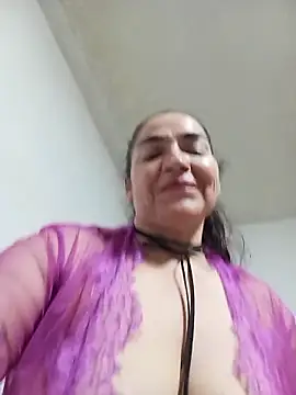 MaryRoze  online show from March 12, 2026, 12:39 am