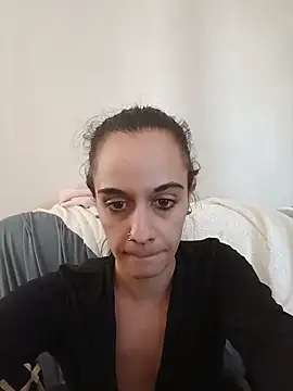 yummy love online show from November 11, 2025, 10:04 am