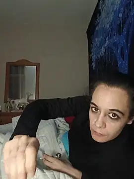 yummy love online show from November 12, 2025, 1:28 am