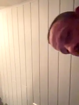 superbertok online show from October 29, 2025, 9:05 pm