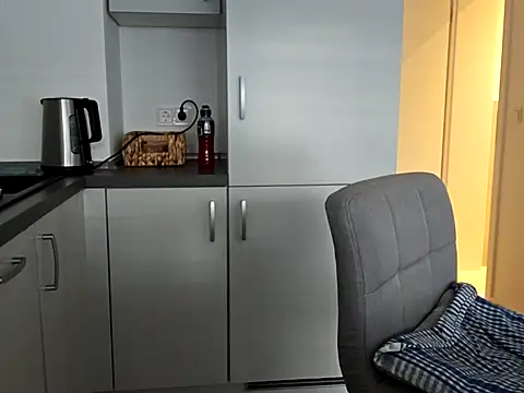 ghost430000 online show from February 13, 2026, 3:19 pm