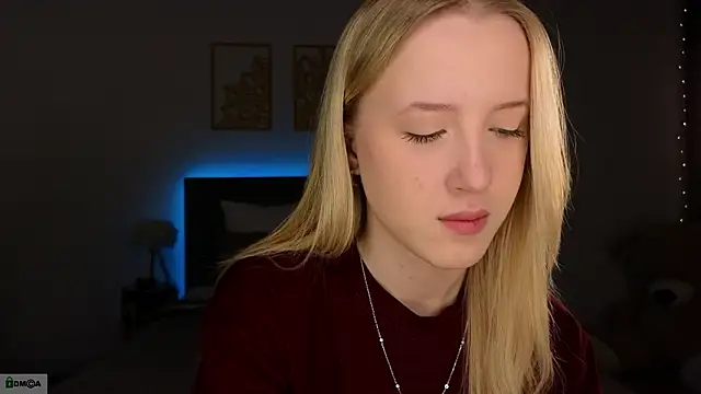 Snapshot of adele_armass chatting on February 20, 2026, 9:26 pm adele armass online show from February 20, 2026, 9:26 pm