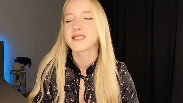 adele armass online show from August 3, 2026, 9:07 pm