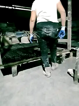 Snapshot of Drizzle-Rian chatting on April 2, 2026, 8:23 am Drizzle-Rian online show from April 2, 2026, 8:23 am