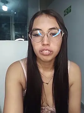 Valk submissive online show from April 11, 2026, 5:45 am