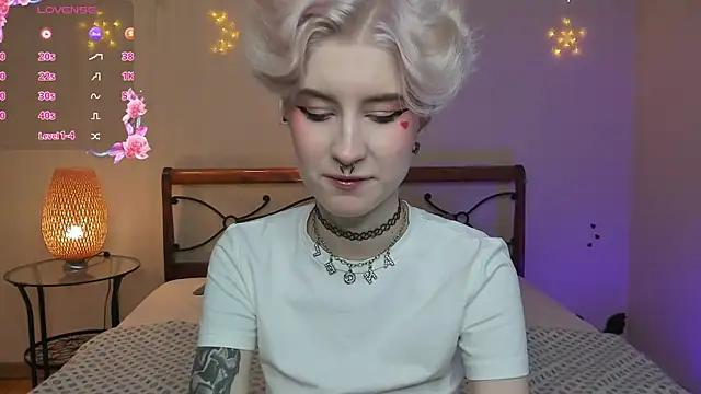 Angel Julles online show from November 29, 2025, 8:17 am