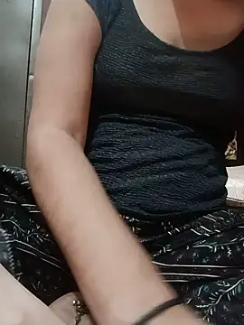 Snapshot of Neha4545 chatting on July 24, 2026, 2:37 pm Neha4545 online show from July 24, 2026, 2:37 pm