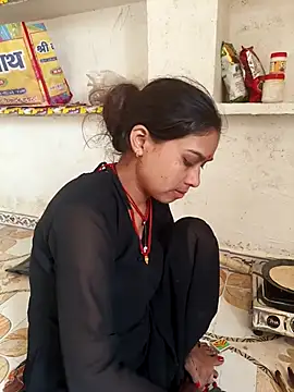 Cute Arushi online show from November 30, 2025, 4:49 am